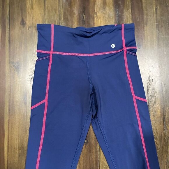 Vineyard Vines Performance Blue and Pink Cropped Leggings, Women's Size XSmall - Picture 9 of 9